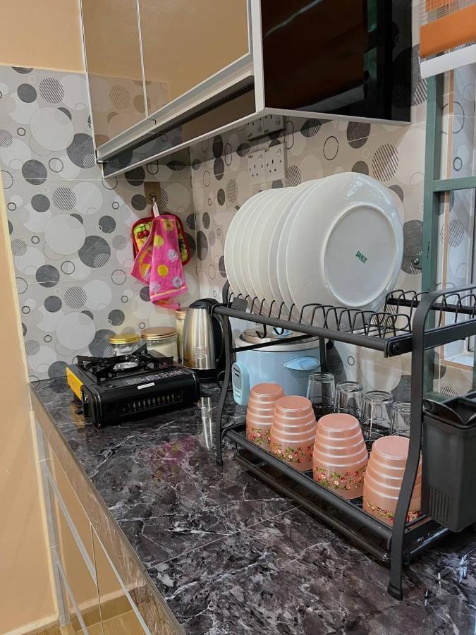 Nsjay Guest House Kampong Gong Balai Екстер'єр фото