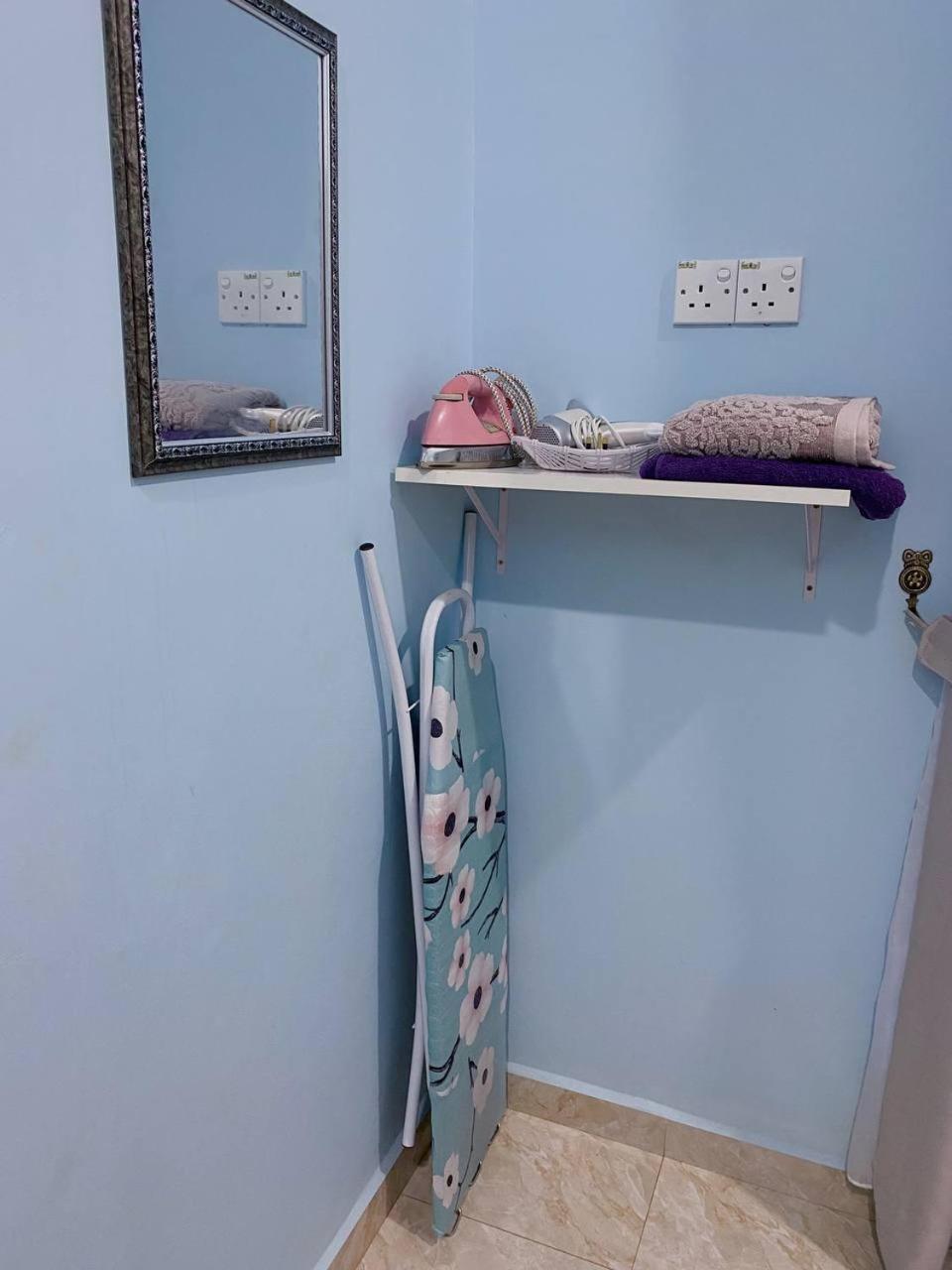 Nsjay Guest House Kampong Gong Balai Екстер'єр фото