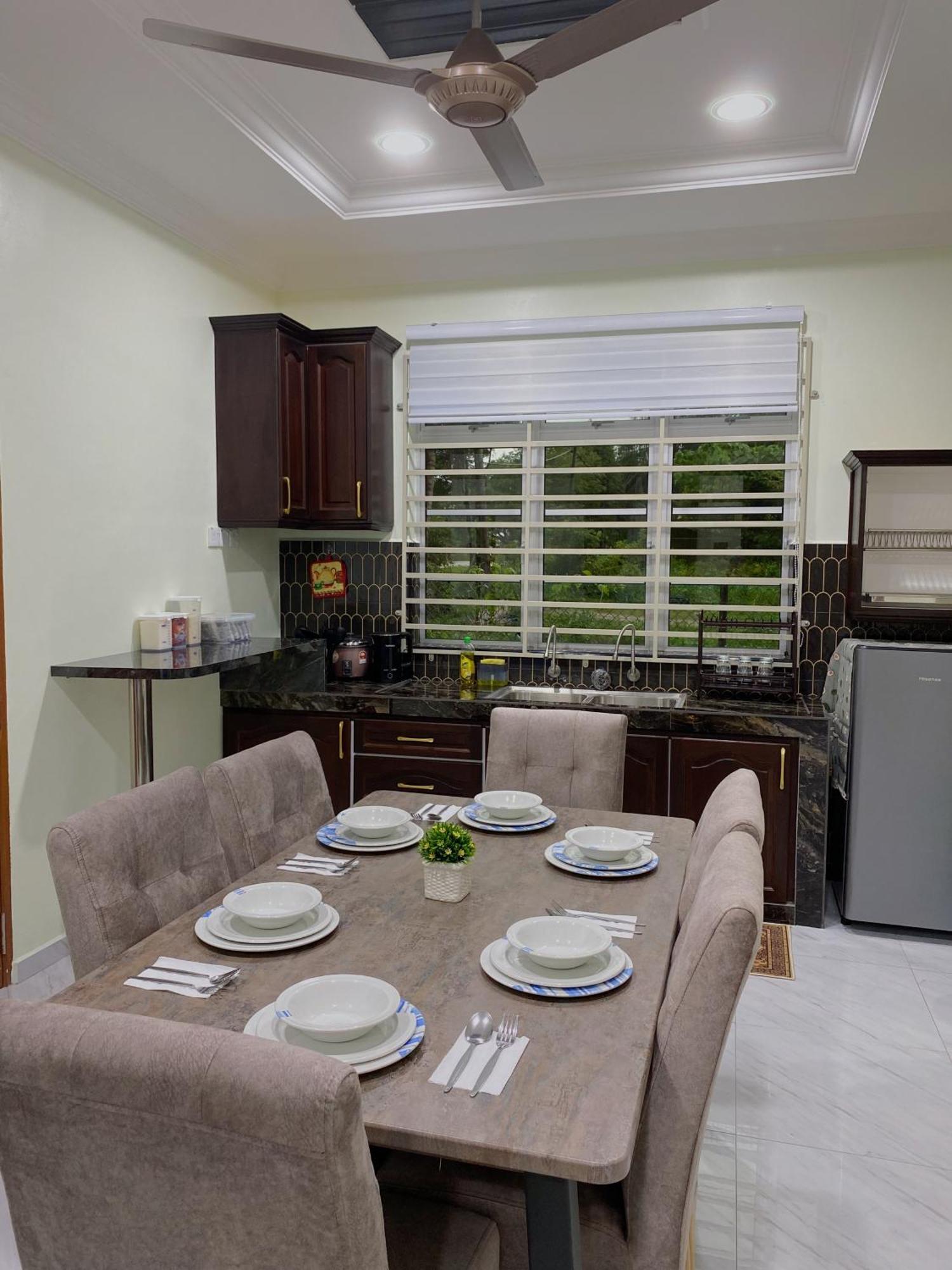 Nsjay Guest House Kampong Gong Balai Екстер'єр фото