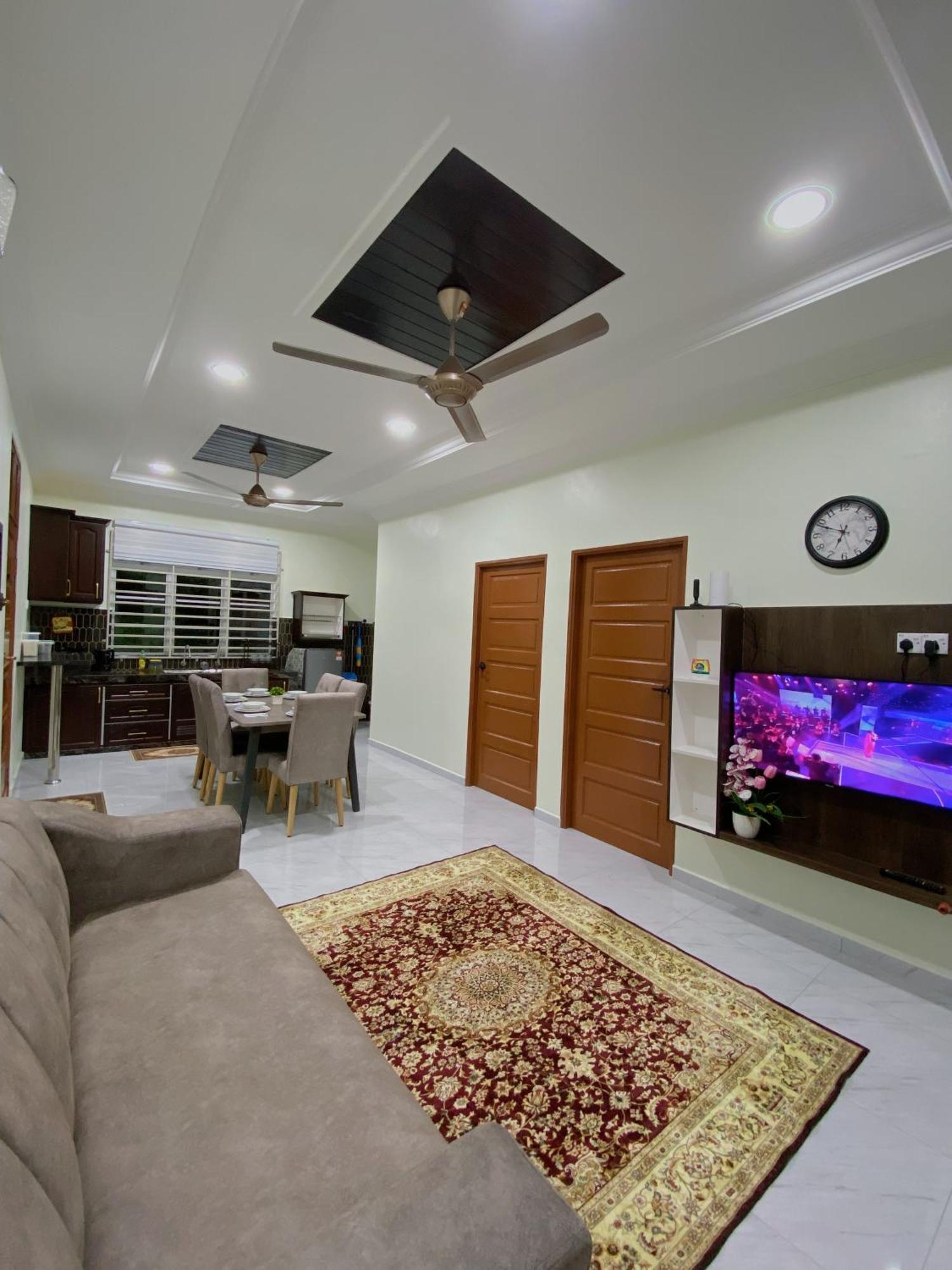 Nsjay Guest House Kampong Gong Balai Екстер'єр фото