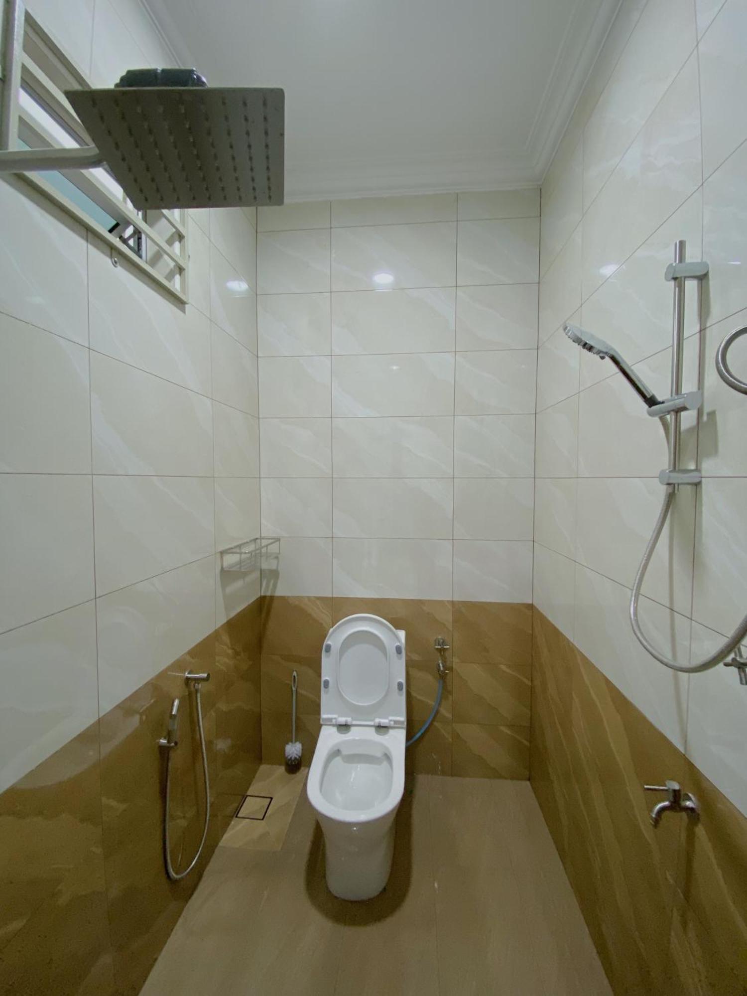 Nsjay Guest House Kampong Gong Balai Екстер'єр фото