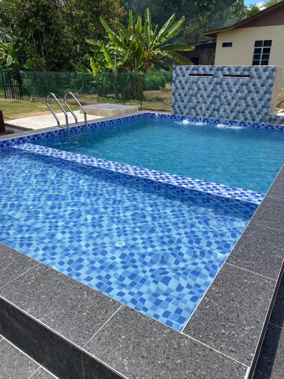 Nsjay Guest House Kampong Gong Balai Екстер'єр фото